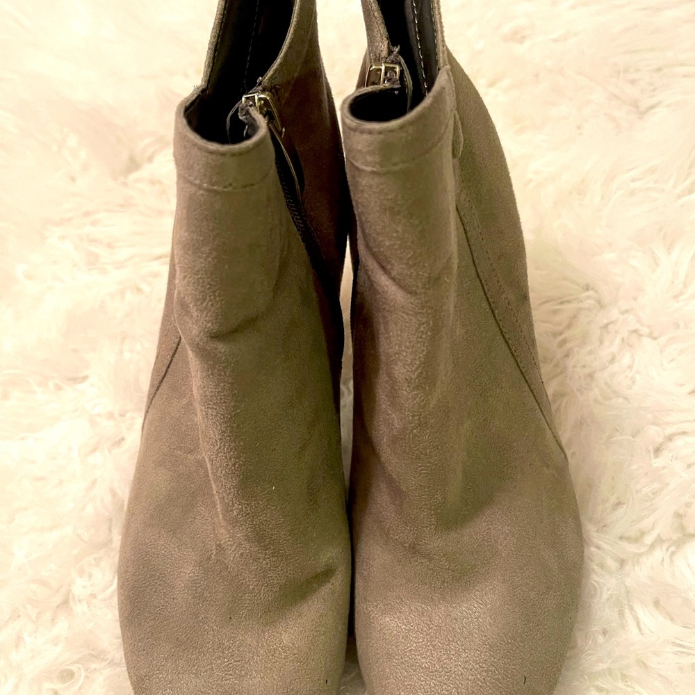 Women high heel ankle boots